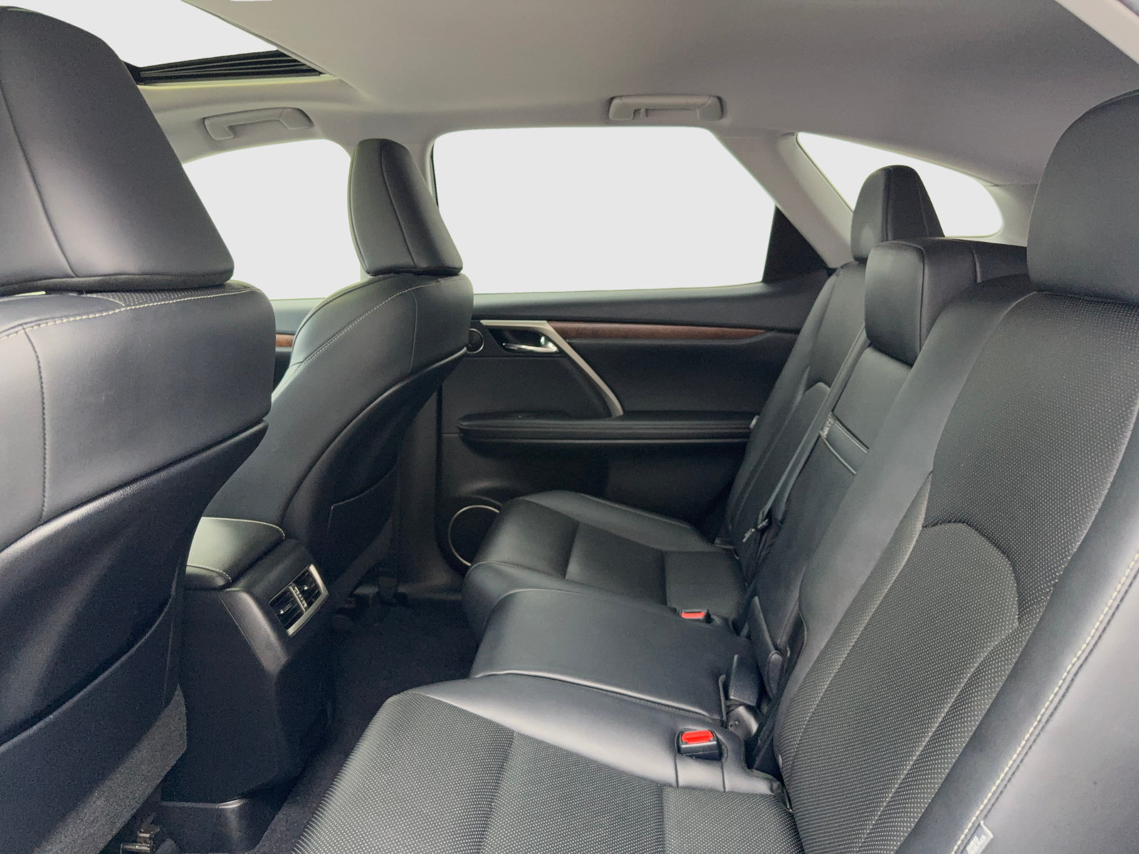 Used 2021 Lexus RX 350L FWD w/ Premium Package image 38