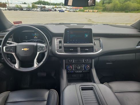 Used 2023 Chevrolet Tahoe Premier AWD/4WD image 19