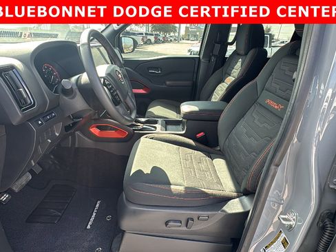 Used 2025 Nissan Frontier Pro-X image 9