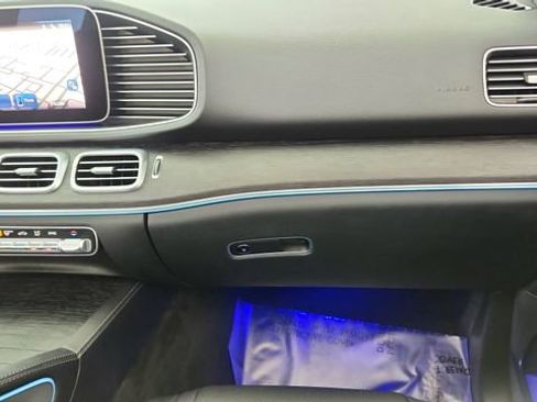 Used 2025 Mercedes-Benz GLE 350 4MATIC image 36