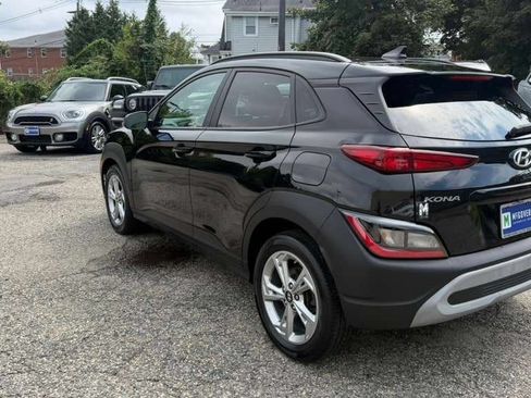Certified 2023 Hyundai Kona SEL w/ Convenience Package AWD/4WD image 3