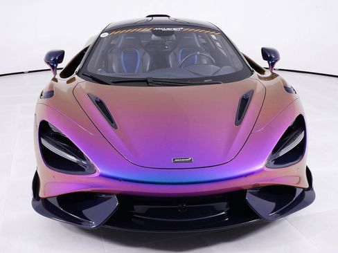 Used 2021 McLaren 765LT image 18