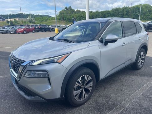 Used 2021 Nissan Rogue SV AWD/4WD image 1