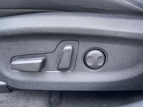 Used 2022 Kia Niro EX w/ Cold Weather Package image 20