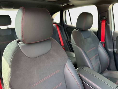 Used 2025 Mercedes-Benz GLA 35 AMG GLA 35 AMG image 26