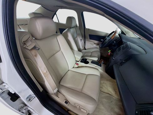 Used 2004 Cadillac CTS 3.6 w/ Preferred Equipment Group RWD image 27