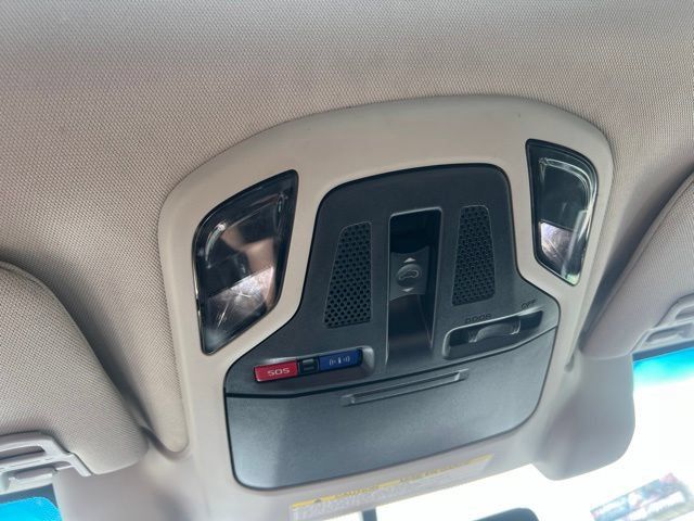 Used 2020 Subaru Outback Premium AWD/4WD image 13
