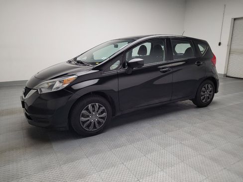 Used 2018 Nissan Versa Note SV image 2