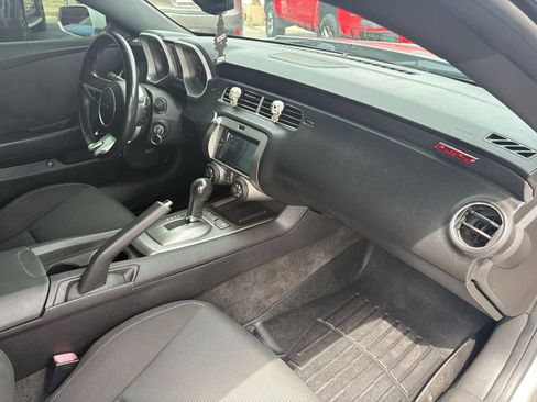 Used 2010 Chevrolet Camaro SS w/ RS Package RWD image 13