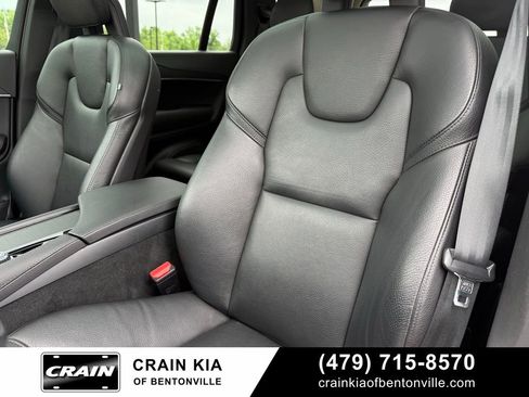 Used 2020 Volvo XC90 T6 Momentum AWD/4WD image 24