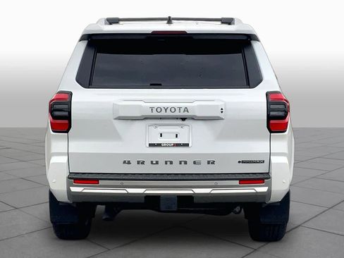 Used 2026 Toyota 4Runner Limited AWD/4WD image 5