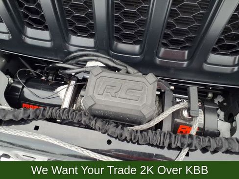 Used 2023 Jeep Wrangler Unlimited Rubicon 4xe w/ Steel Bumper Group image 11