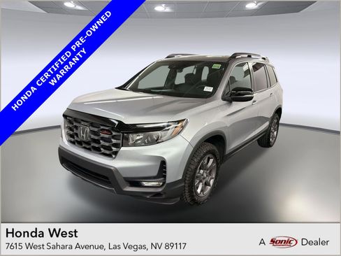 Certified 2024 Honda Passport TrailSport image 1