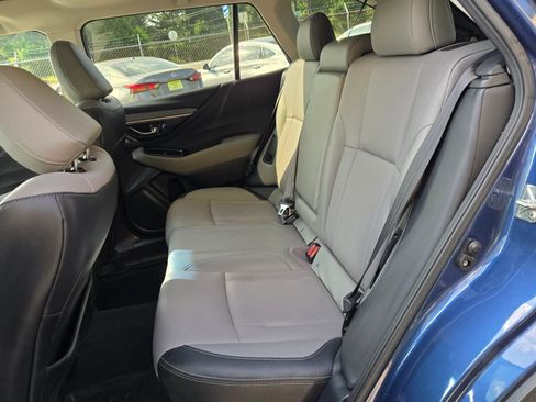 Used 2021 Subaru Outback Limited XT w/ Popular Package #2 AWD/4WD image 10