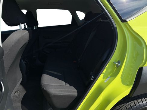 Certified 2025 Hyundai Kona SEL AWD/4WD image 16