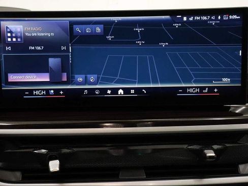 Used 2026 BMW X7 xDrive40i AWD/4WD image 36