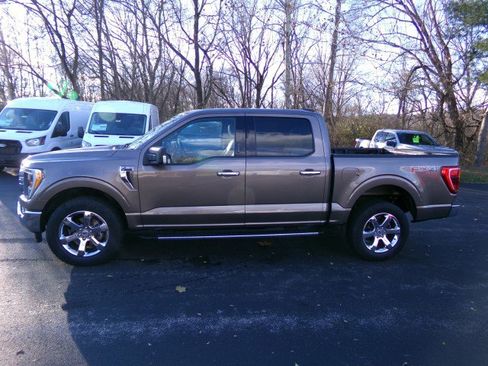 Used 2021 Ford F150 XLT w/ Equipment Group 302A High image 6