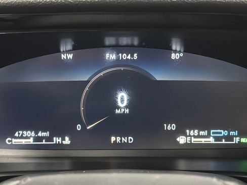 Used 2022 Lincoln Aviator Grand Touring AWD/4WD image 17