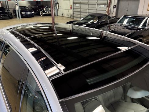 Used 2007 Mercedes-Benz R 350 R 350 image 32