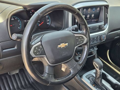 Used 2022 Chevrolet Colorado LT w/ Fleet Safety Package RWD image 26