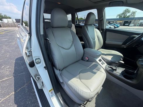 Used 2011 Toyota RAV4 Limited w/ Limited Extra Value Pkg FWD image 16