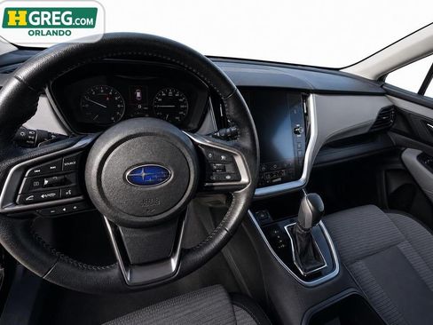 Used 2023 Subaru Outback Premium AWD/4WD image 13
