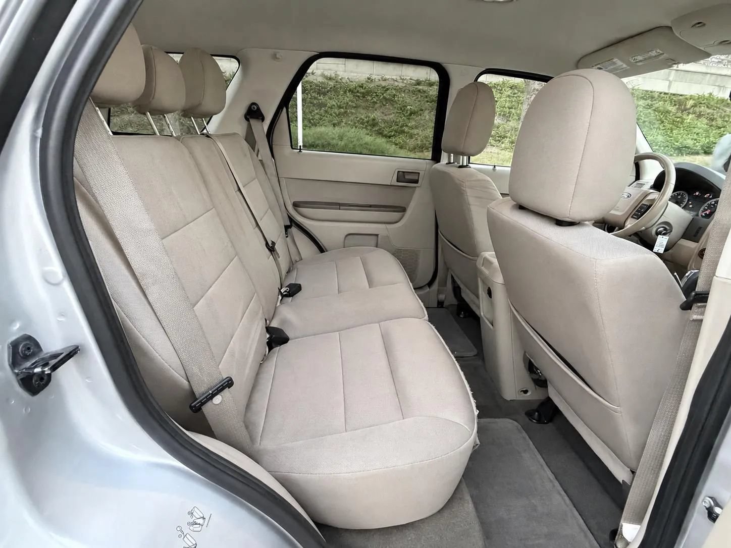 Used 2012 Ford Escape FWD Hybrid image 12