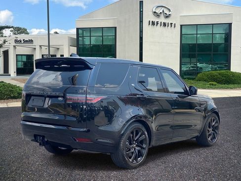 Used 2023 Land Rover Discovery S R-Dynamic image 6