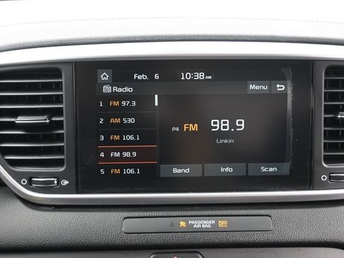 Used 2020 Kia Sportage LX image 19