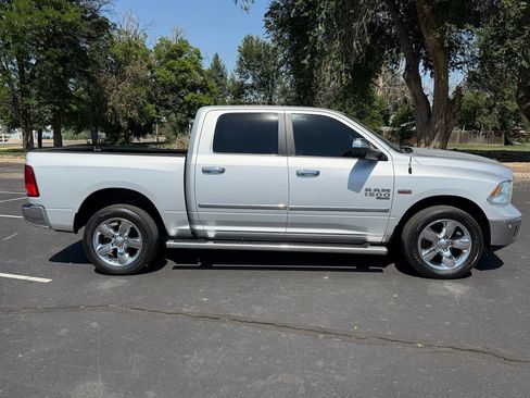 Used 2019 RAM 1500 Big Horn AWD/4WD image 3