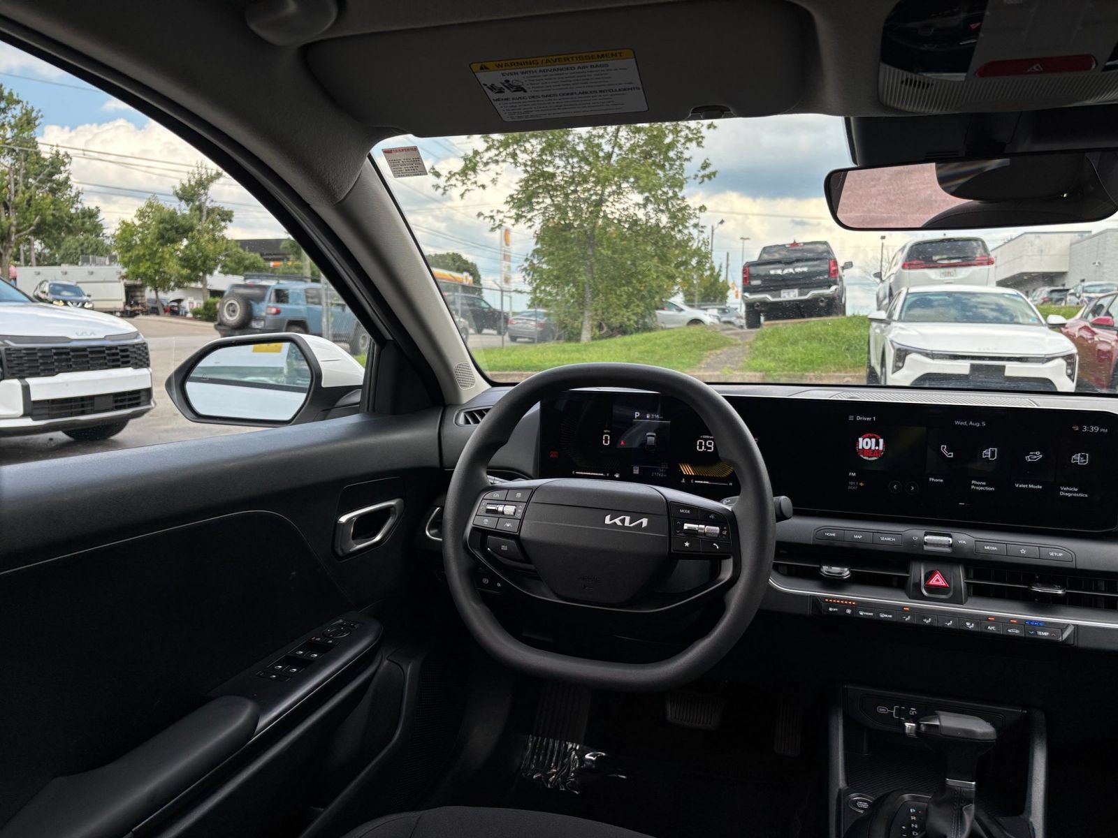 Used 2026 Kia K4 FWD image 33