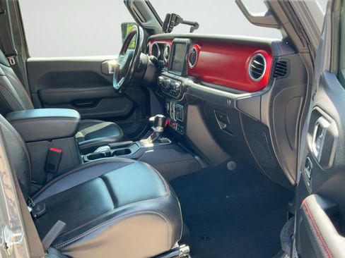 Used 2021 Jeep Gladiator Rubicon AWD/4WD image 24