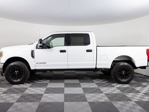 Used 2019 Ford F250 XLT image 3