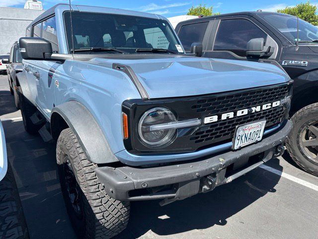 Used 2023 Ford Bronco Wildtrak AWD/4WD image 1