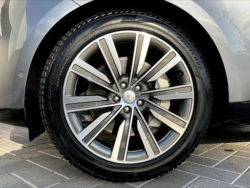 Certified 2023 Land Rover Range Rover SE AWD/4WD image 8