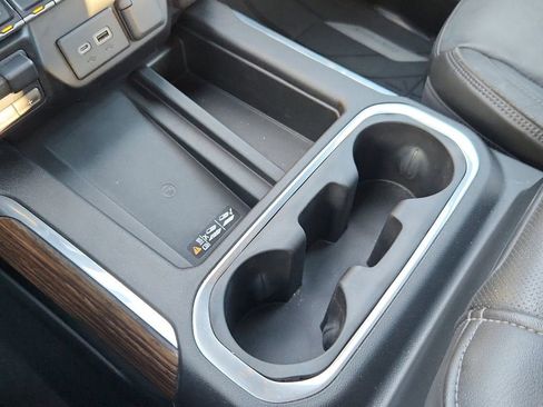 Used 2019 Chevrolet Silverado 1500 High Country image 28