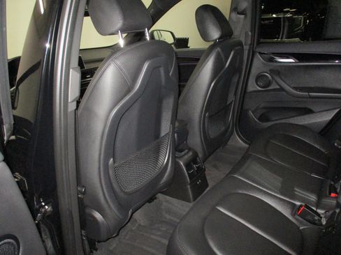 Used 2021 BMW X1 xDrive28i w/ Convenience Package image 16