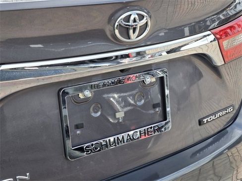 Used 2016 Toyota Avalon Limited image 9