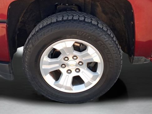 Used 2017 Chevrolet Silverado 1500 LT w/ All Star Edition image 39