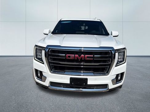 Used 2024 GMC Yukon XL SLT w/ SLT Luxury Package AWD/4WD image 6