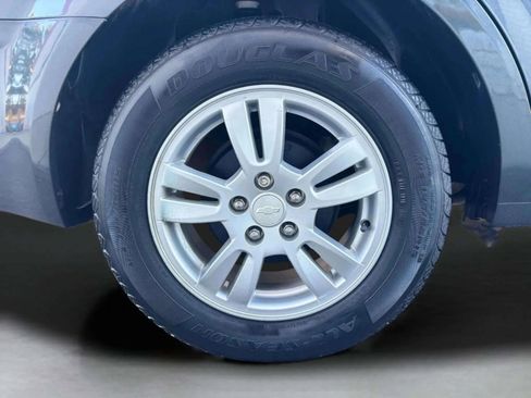 Used 2016 Chevrolet Sonic LT image 27