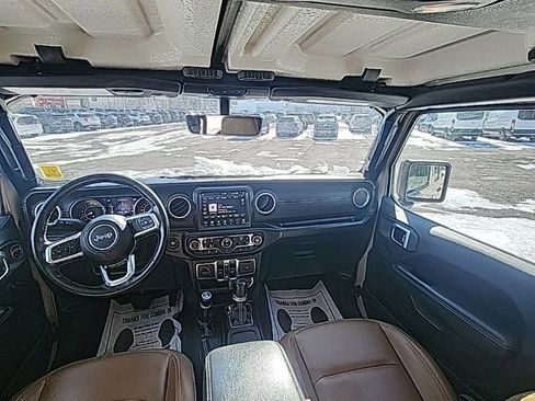 Used 2020 Jeep Gladiator Overland image 16