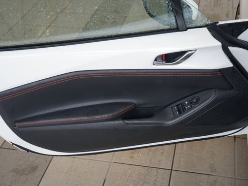 Used 2022 MAZDA MX-5 Miata RF Grand Touring w/ Weather Package image 11