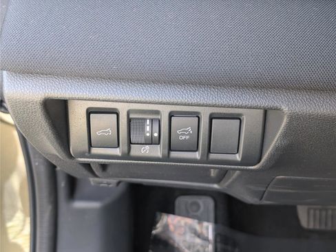 Used 2021 Subaru Outback Premium w/ Popular Package #1 image 21