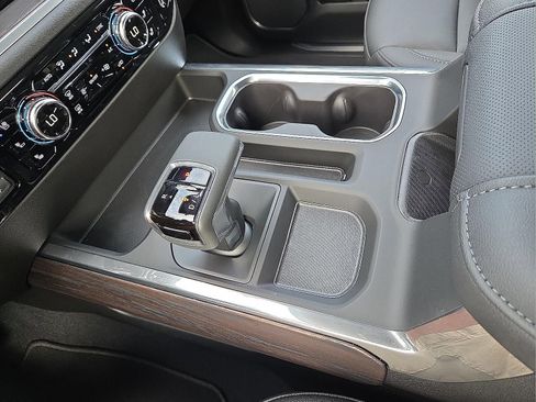 Used 2026 GMC Sierra 1500 SLT w/ SLT Premium Package image 25