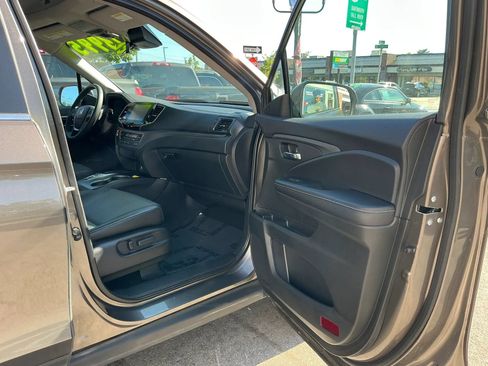 Used 2023 Honda Ridgeline RTL image 12
