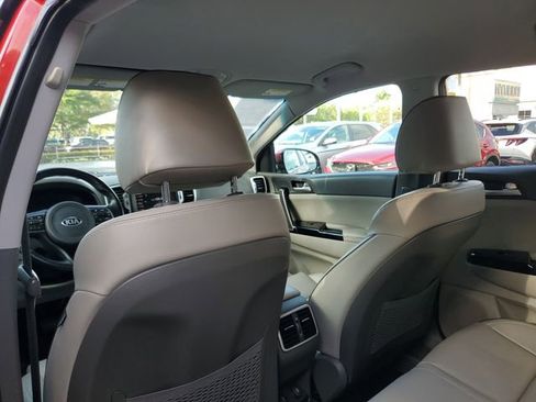 Used 2019 Kia Sportage EX FWD image 25