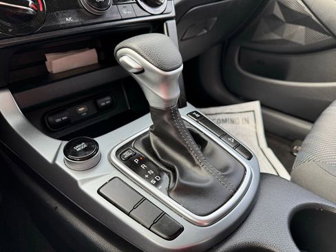 Used 2024 Kia Seltos LX image 13