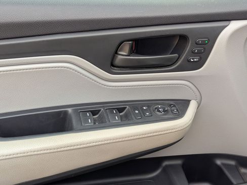 Used 2024 Honda Odyssey EX-L image 10