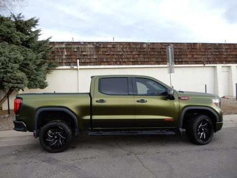 Used 2019 GMC Sierra 1500 AT4 w/ AT4 Premium Package image 5
